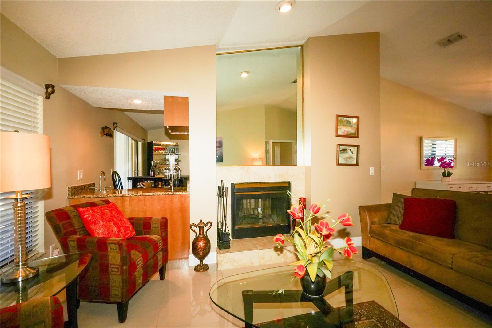 Image 5 of 31 For 9056 Woodbreeze Boulevard