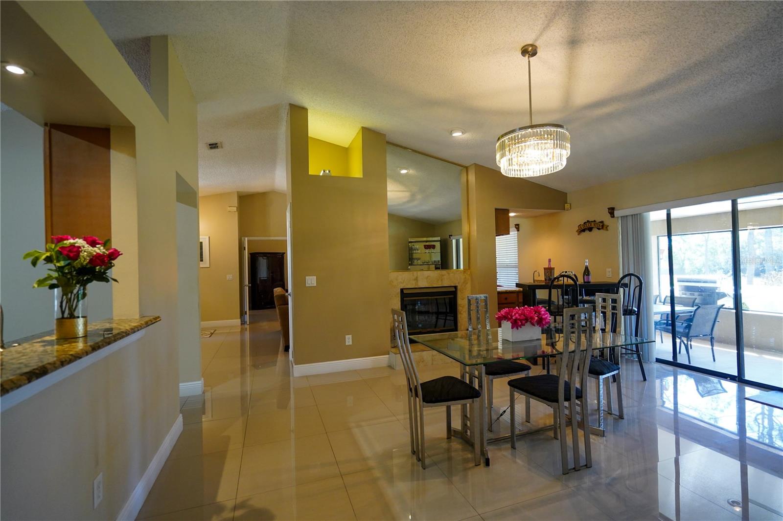 Image 6 of 31 For 9056 Woodbreeze Boulevard