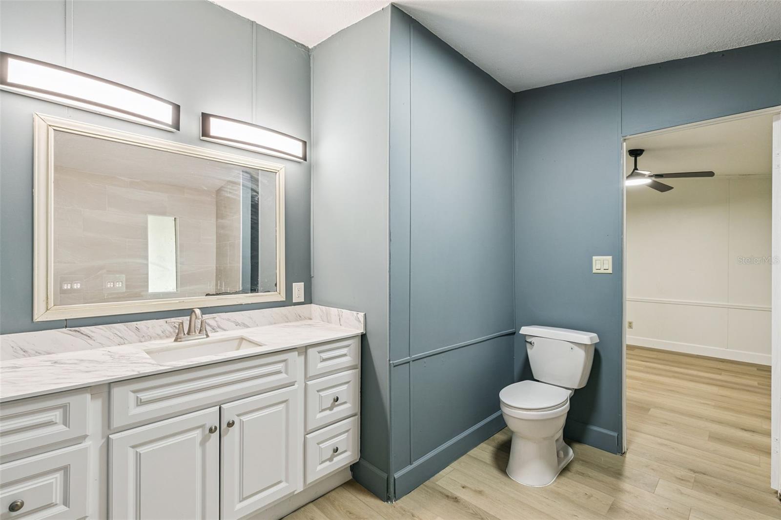 Image 14 of 27 For 2832 4th Street