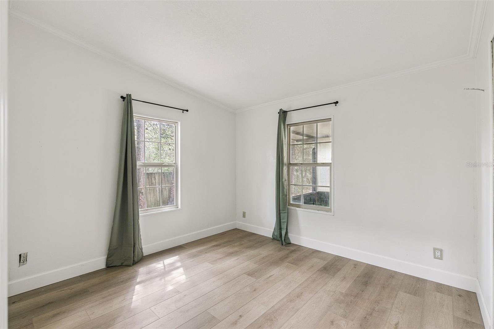 Image 15 of 27 For 2832 4th Street