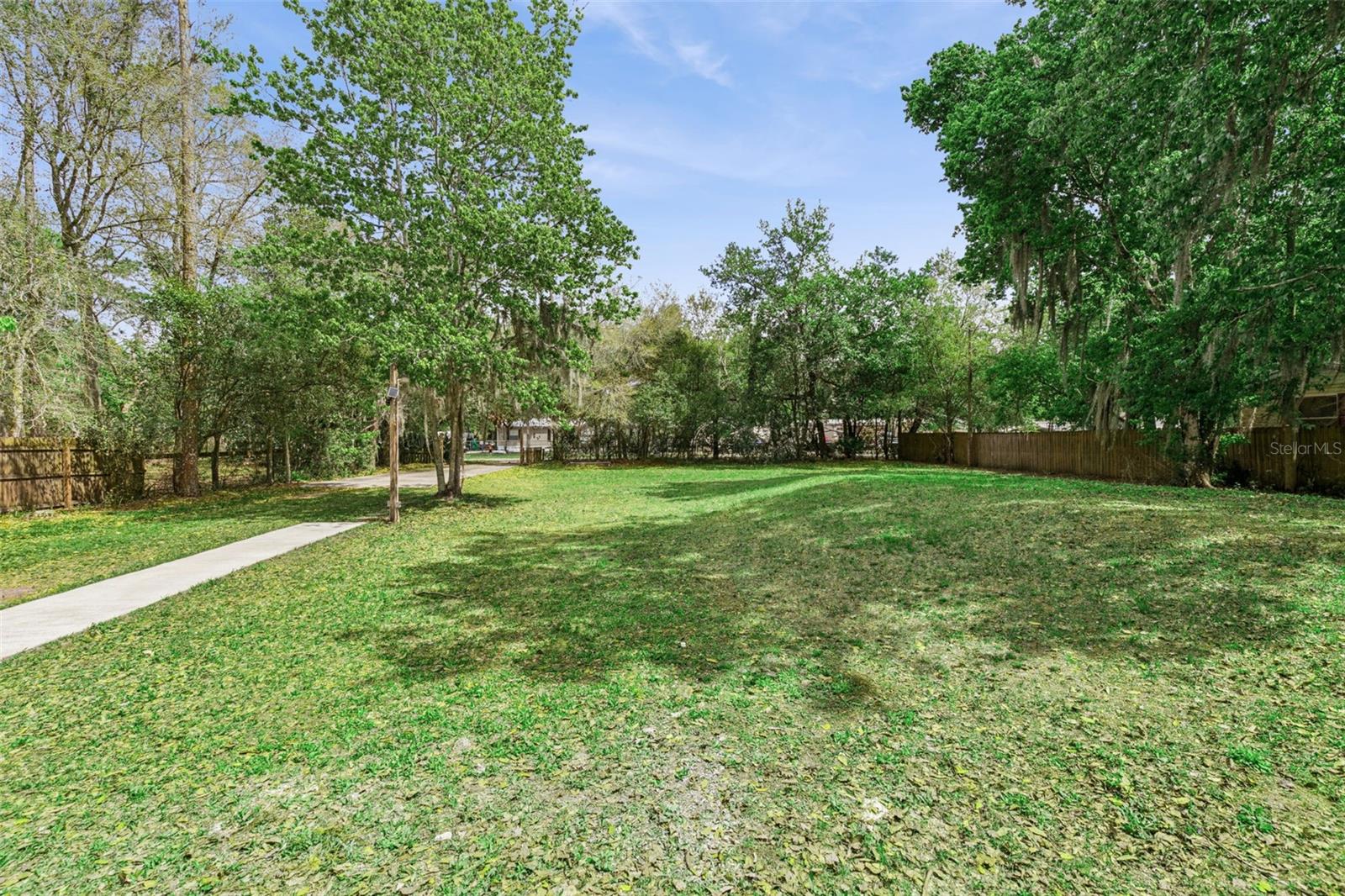 Image 27 of 27 For 2832 4th Street