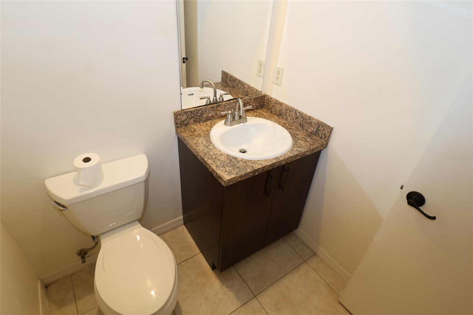 Image 10 of 23 For 406 Evesham Place