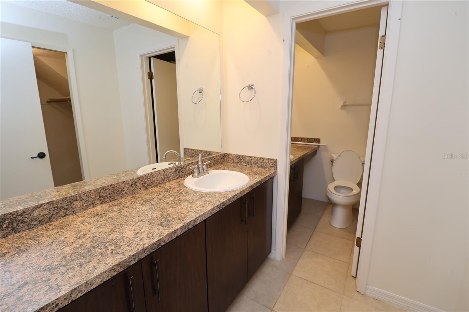 Image 5 of 23 For 406 Evesham Place