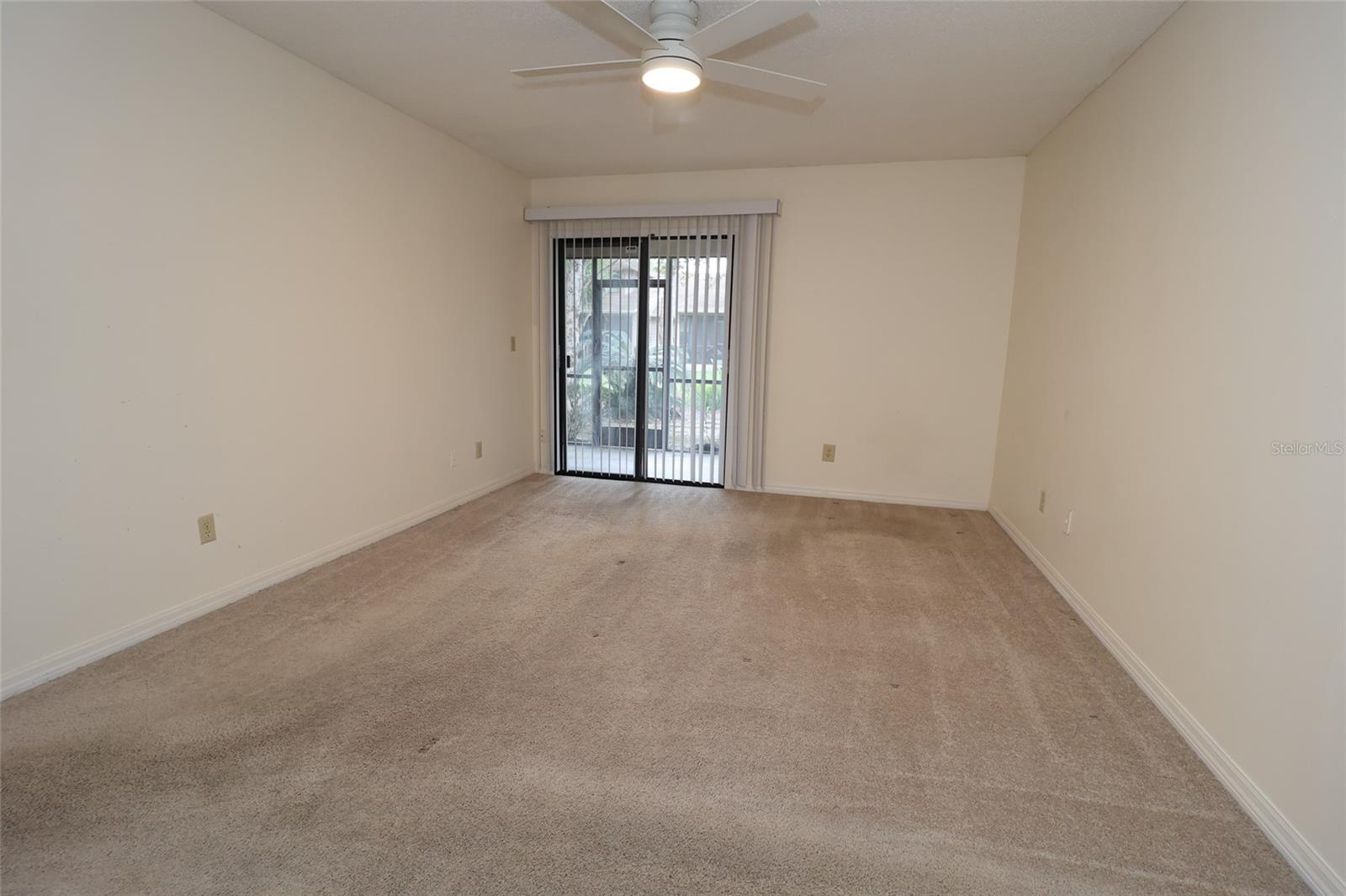 Image 6 of 23 For 406 Evesham Place