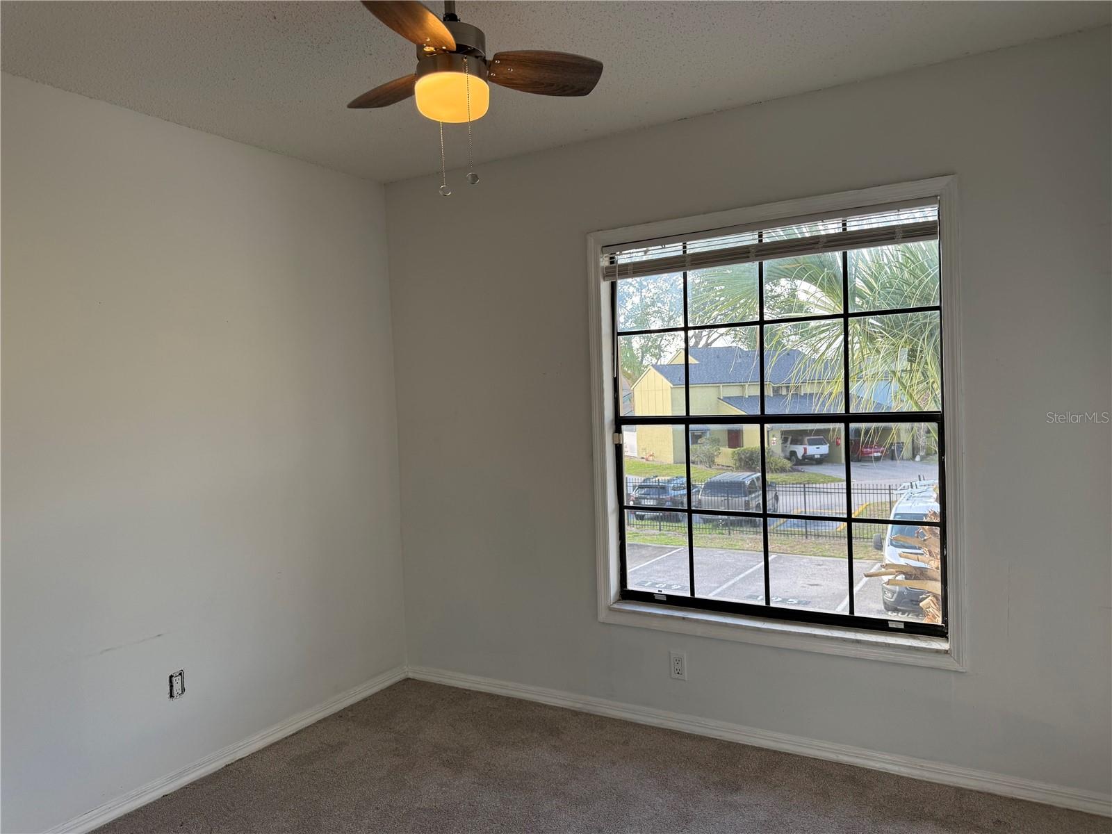 Image 15 of 21 For 3217 Oak Lawn Place 211