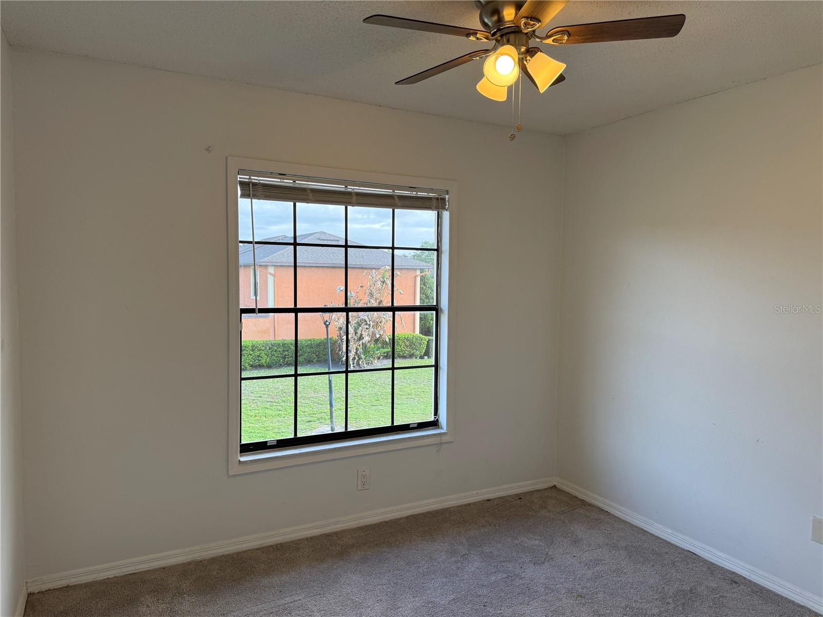 Image 16 of 21 For 3217 Oak Lawn Place 211