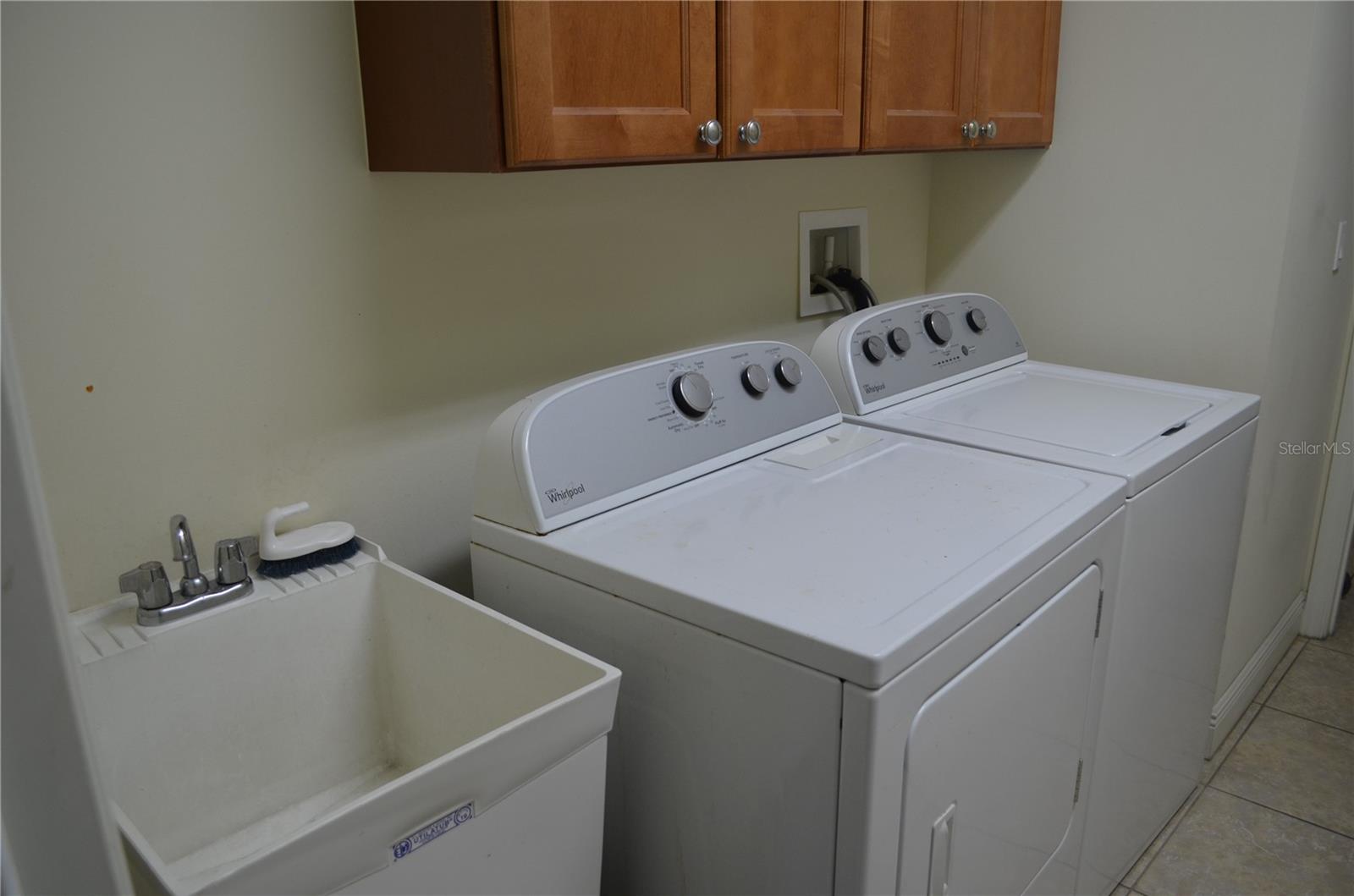 Image 17 of 27 For 598 Gossamer Wing Way