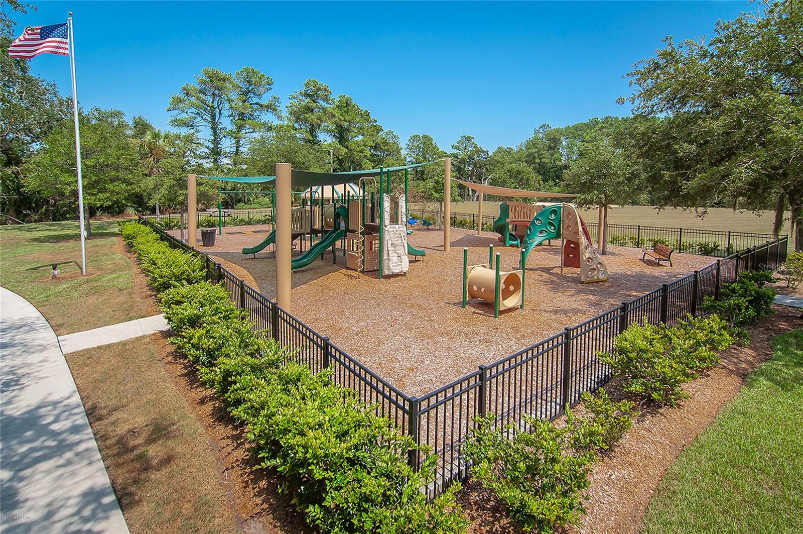 Image 24 of 33 For 103 Sanchez Court