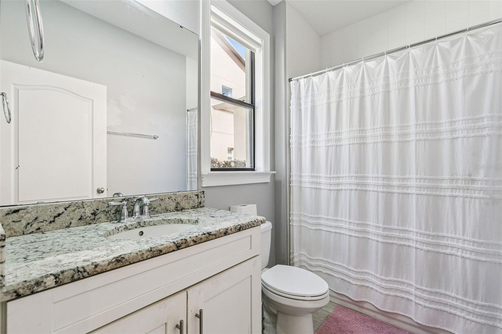 Image 27 of 49 For 2541 Red Berry Way