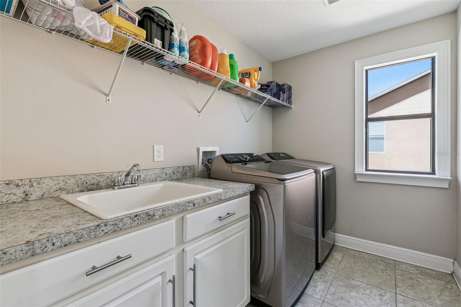 Image 28 of 49 For 2541 Red Berry Way