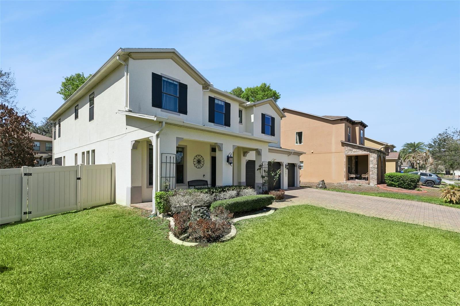 Image 3 of 49 For 2541 Red Berry Way