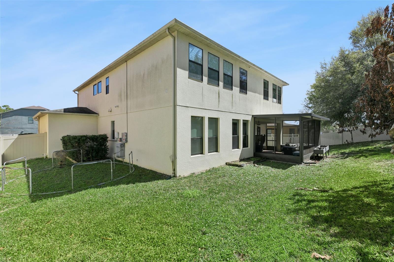 Image 34 of 49 For 2541 Red Berry Way