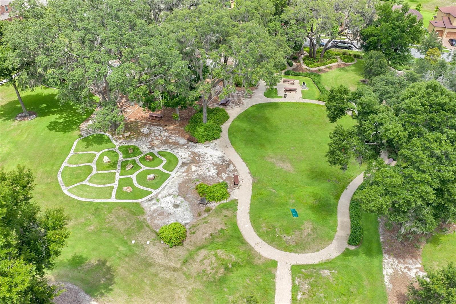 Image 37 of 49 For 2541 Red Berry Way