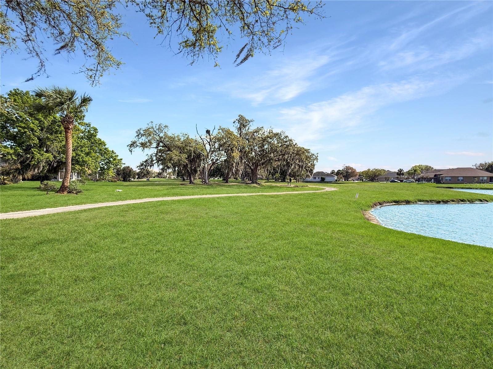 Image 21 of 23 For 1929 Willow Wood Drive