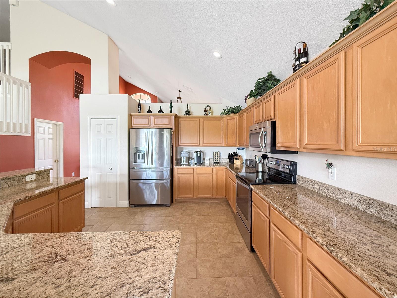 Image 4 of 23 For 1929 Willow Wood Drive