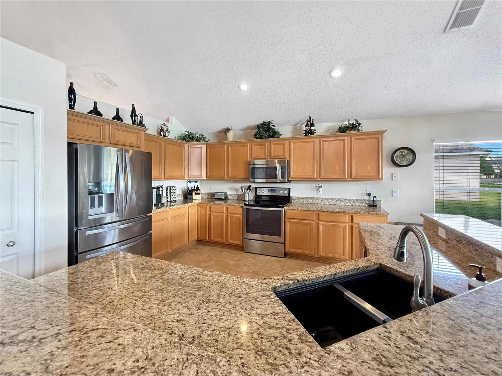 Image 5 of 23 For 1929 Willow Wood Drive