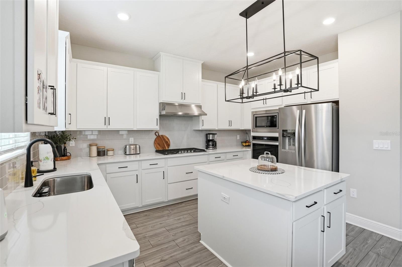 Image 9 of 22 For 7848 Somersworth Drive