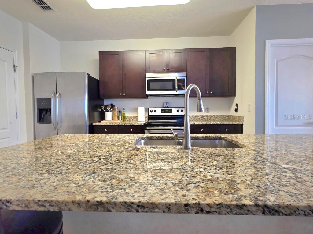 Image 28 of 42 For 368 Aberdeen Drive