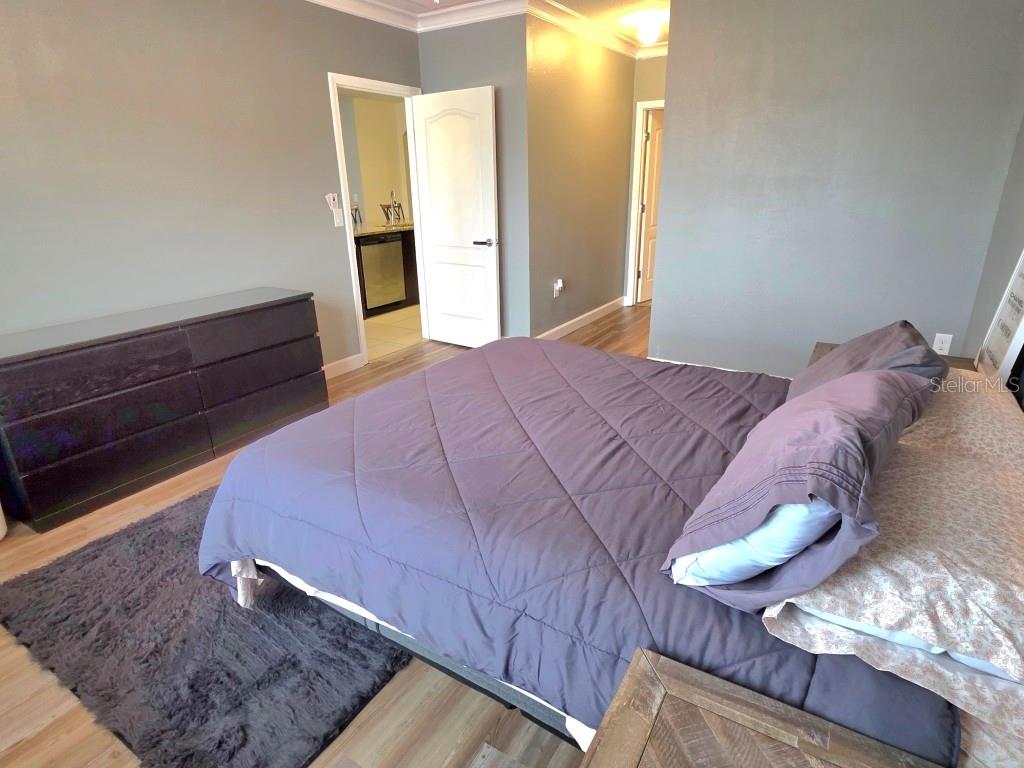 Image 6 of 42 For 368 Aberdeen Drive