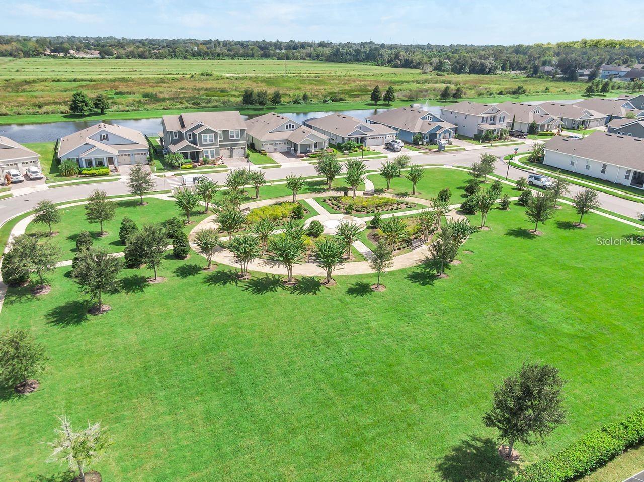 Image 5 of 24 For 1033 Wood Dale Circle