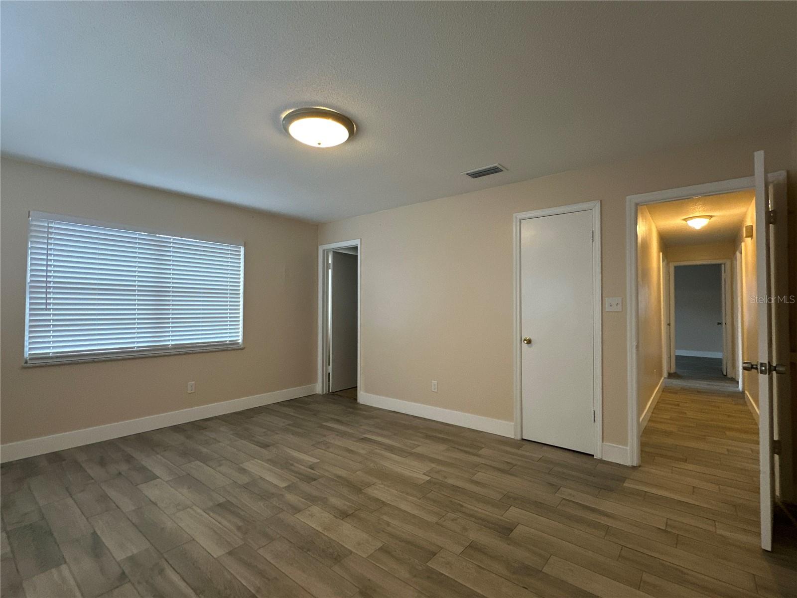 Image 13 of 23 For 5508 Turkey Lake Road