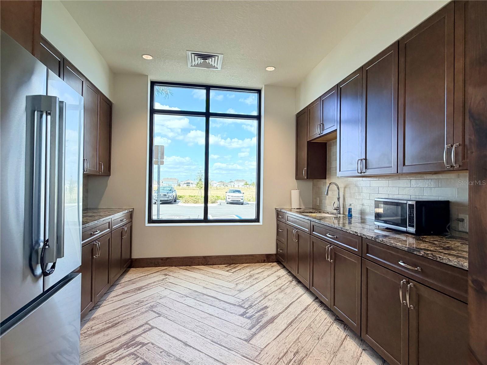 Image 40 of 41 For 3139 Totem Road