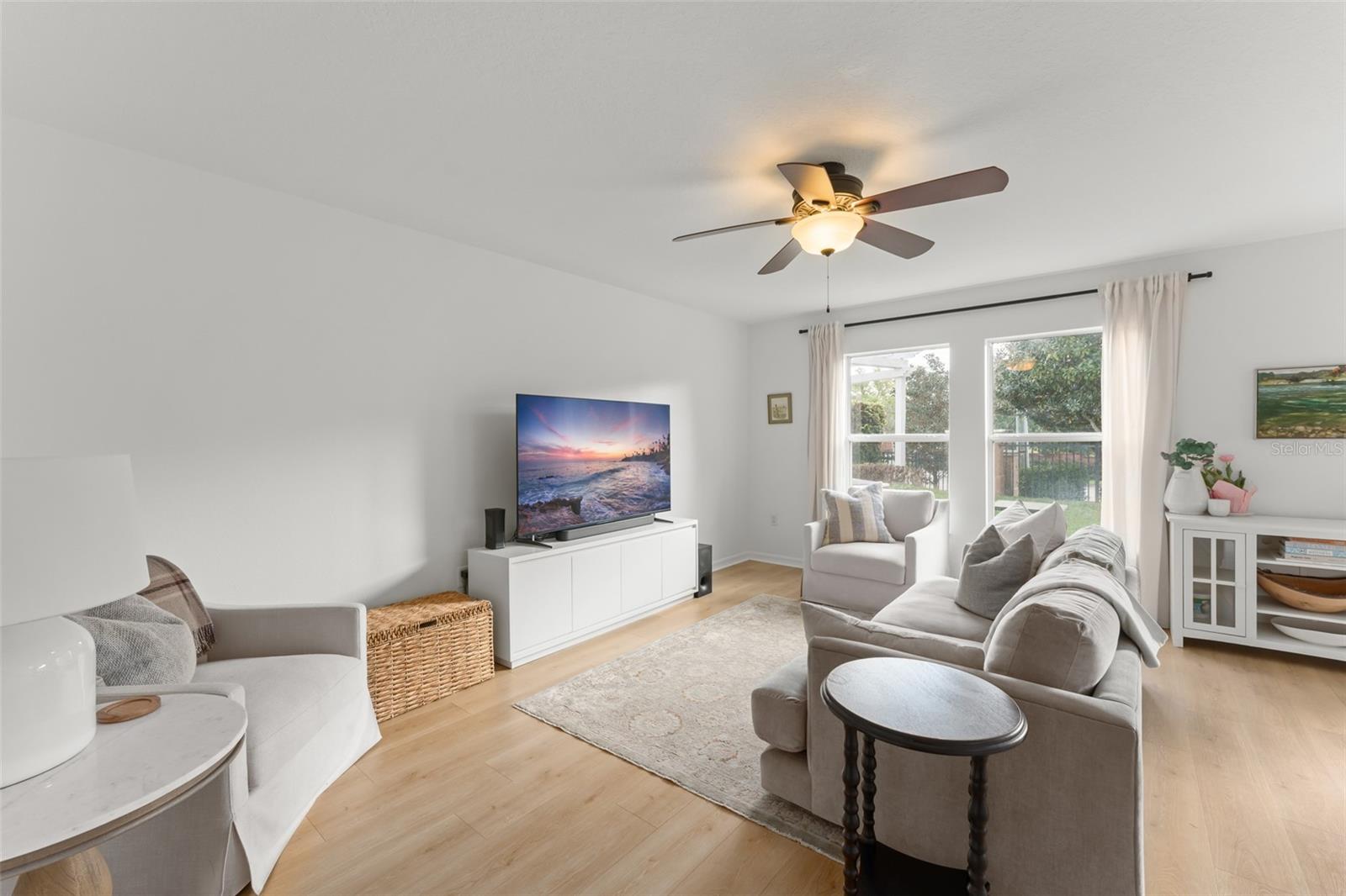 Image 6 of 40 For 13705 Golden Russet Drive