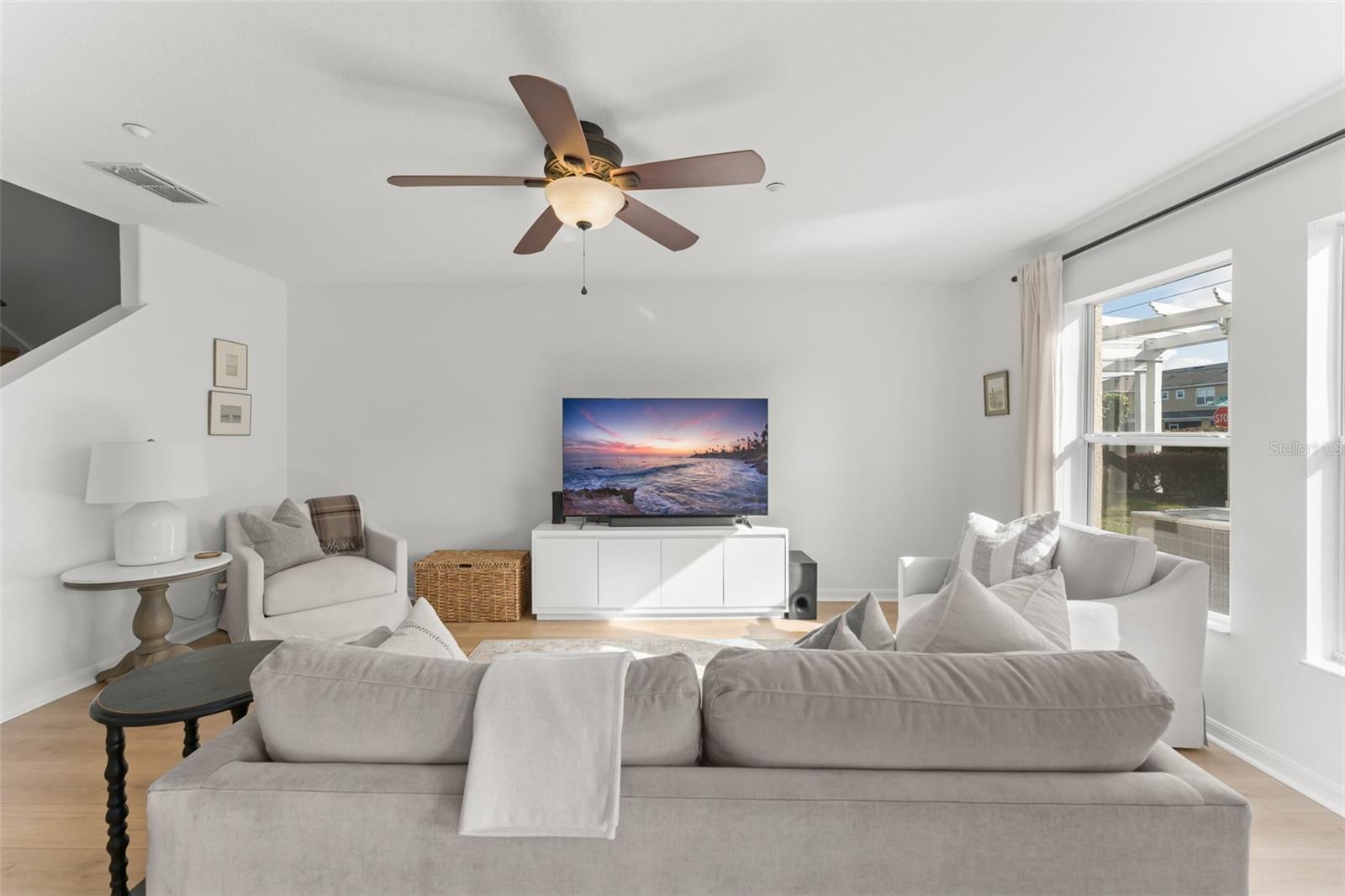 Image 7 of 40 For 13705 Golden Russet Drive