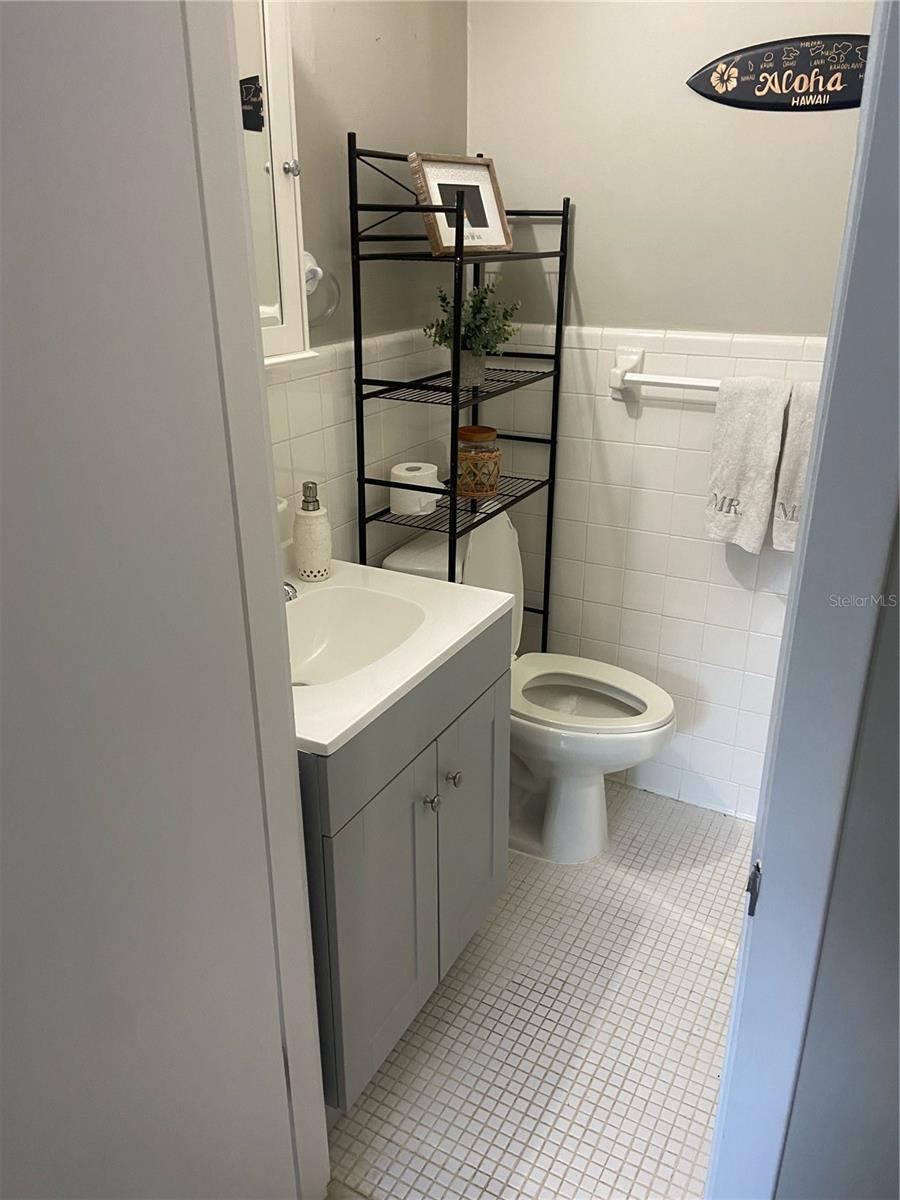 Image 8 of 21 For 150 Temple Grove Drive