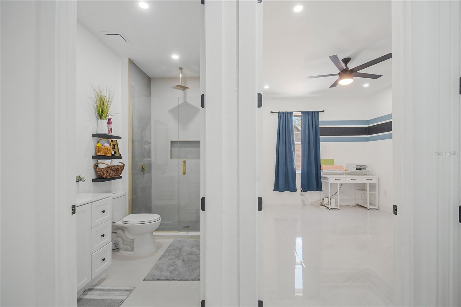 Image 23 of 68 For 4868 Chisholm Park Trail