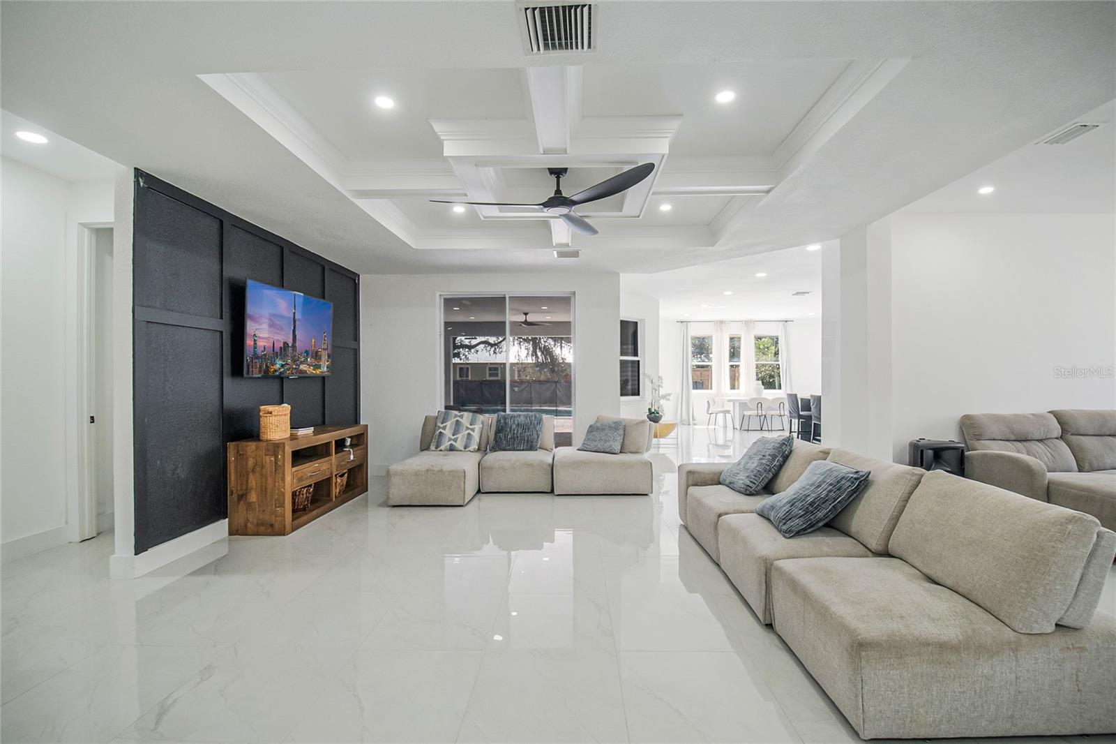 Image 25 of 68 For 4868 Chisholm Park Trail