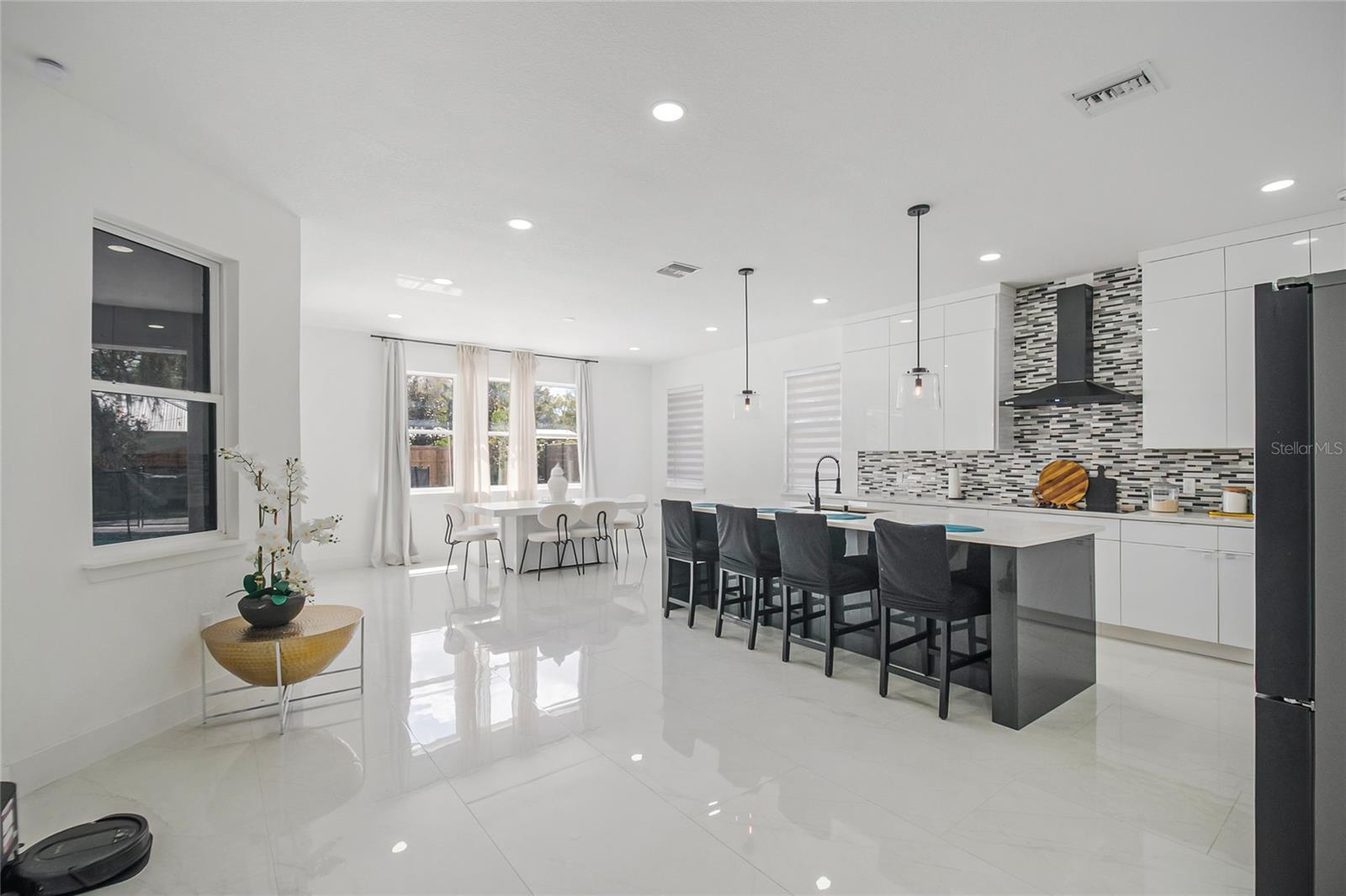 Image 43 of 68 For 4868 Chisholm Park Trail