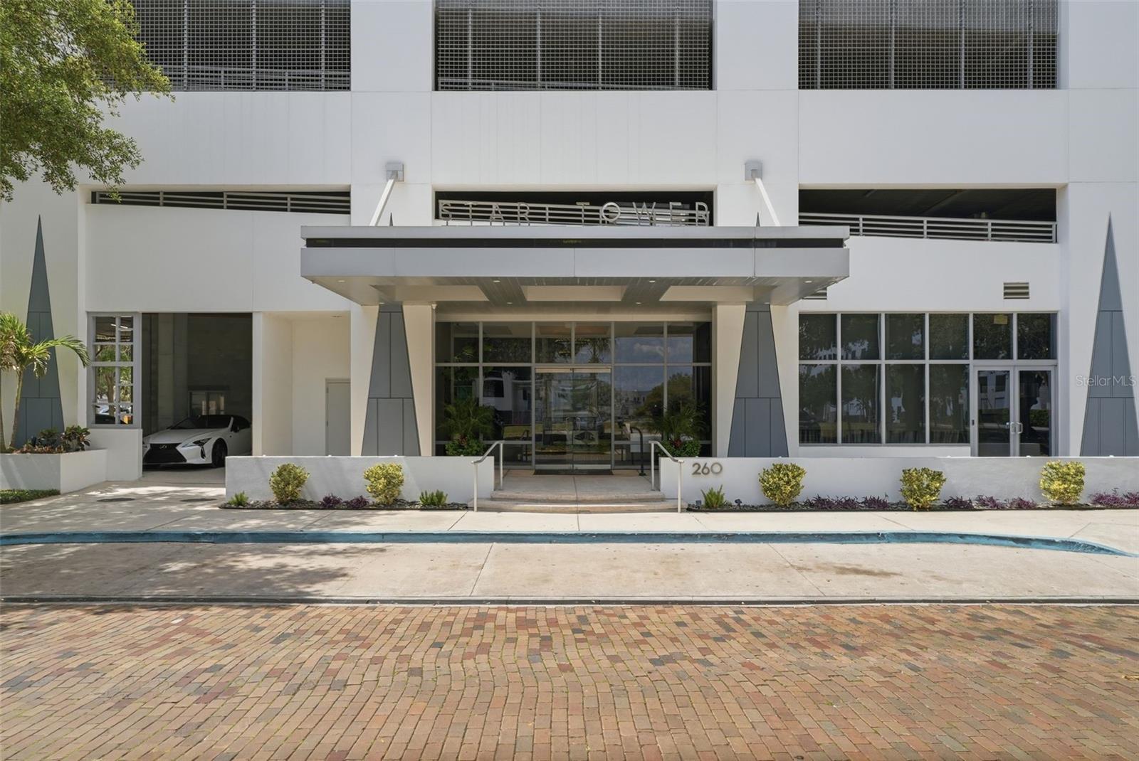 Image 10 of 50 For 260 Osceola Avenue 902