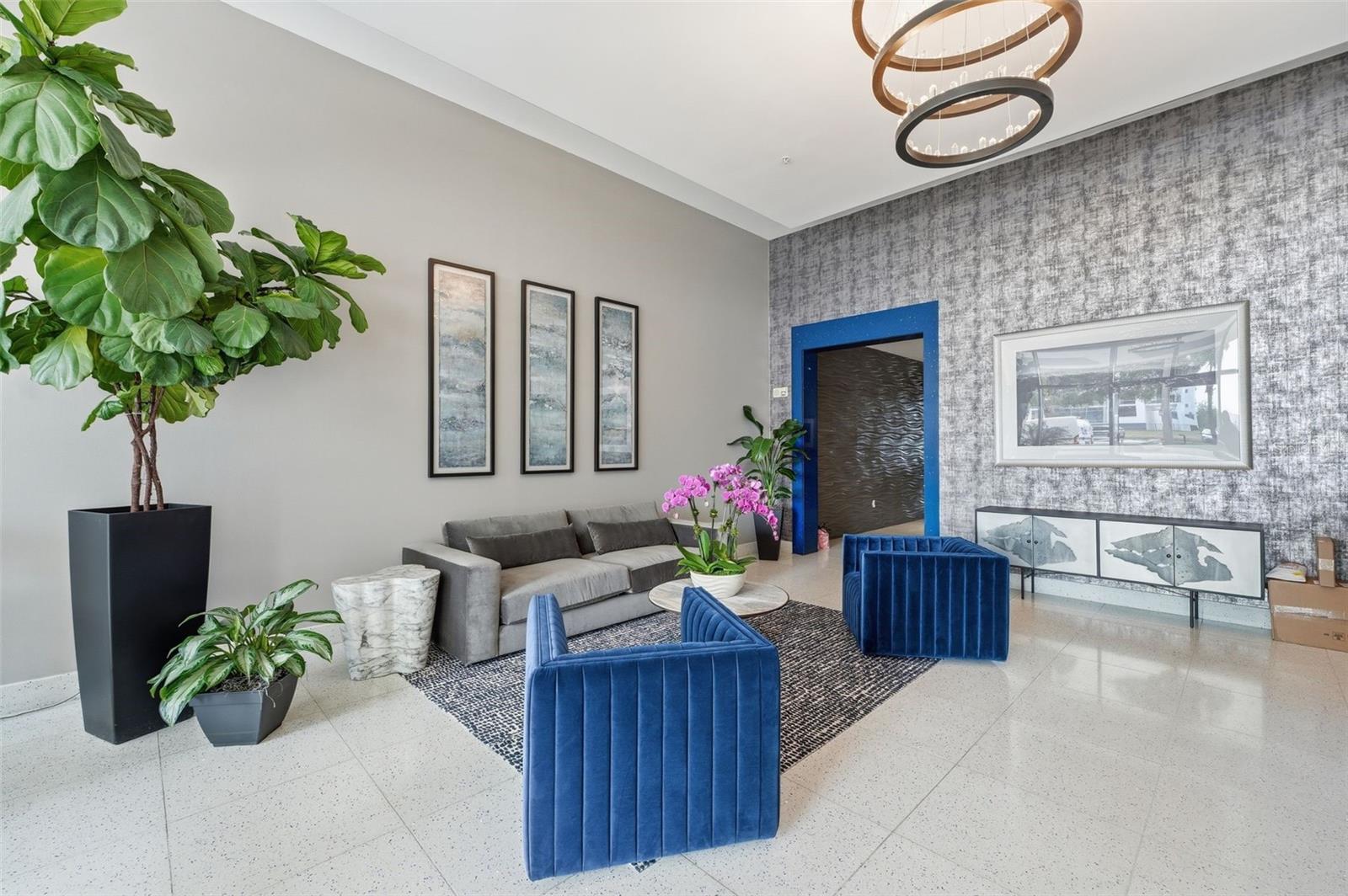 Image 11 of 50 For 260 Osceola Avenue 902