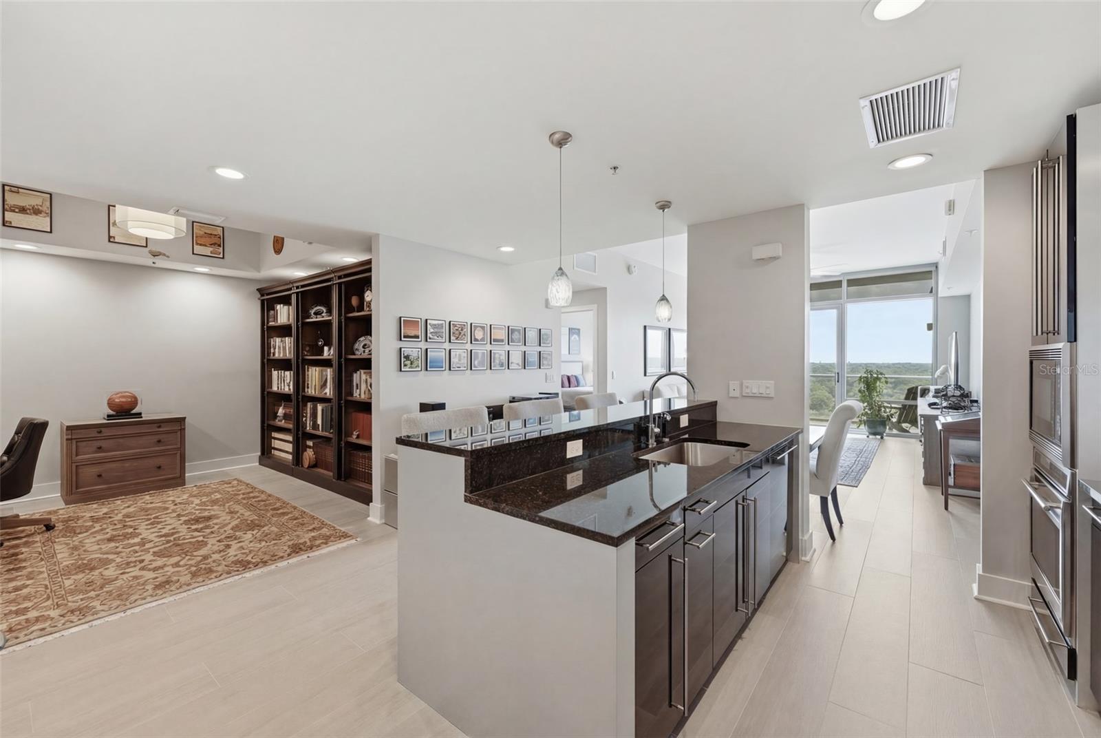 Image 16 of 50 For 260 Osceola Avenue 902