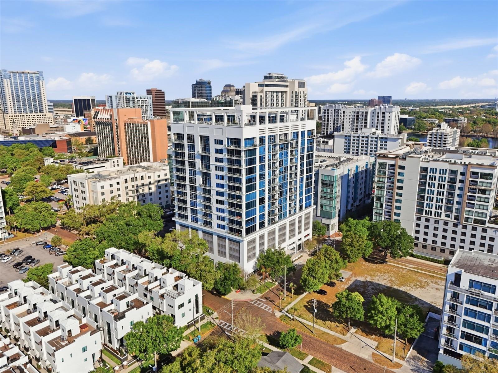 Image 2 of 50 For 260 Osceola Avenue 902