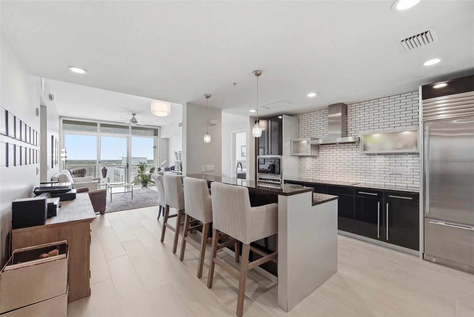 Image 26 of 50 For 260 Osceola Avenue 902