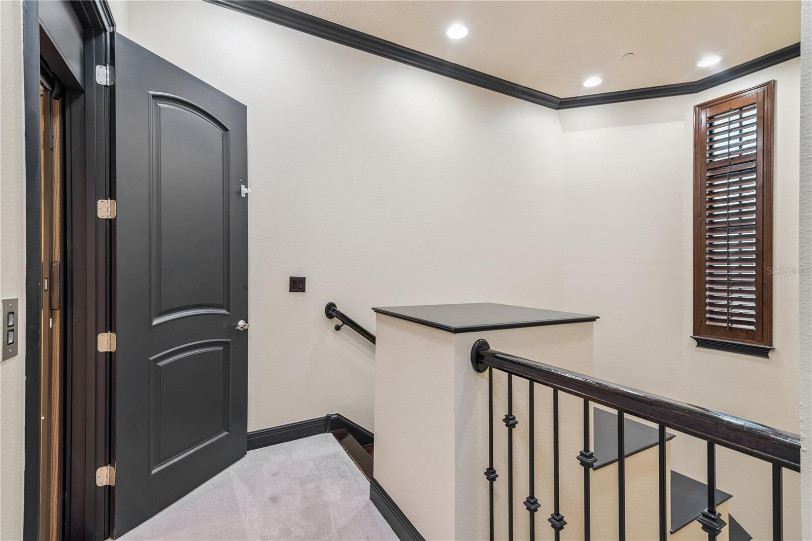 Image 20 of 40 For 101 New York Avenue 302