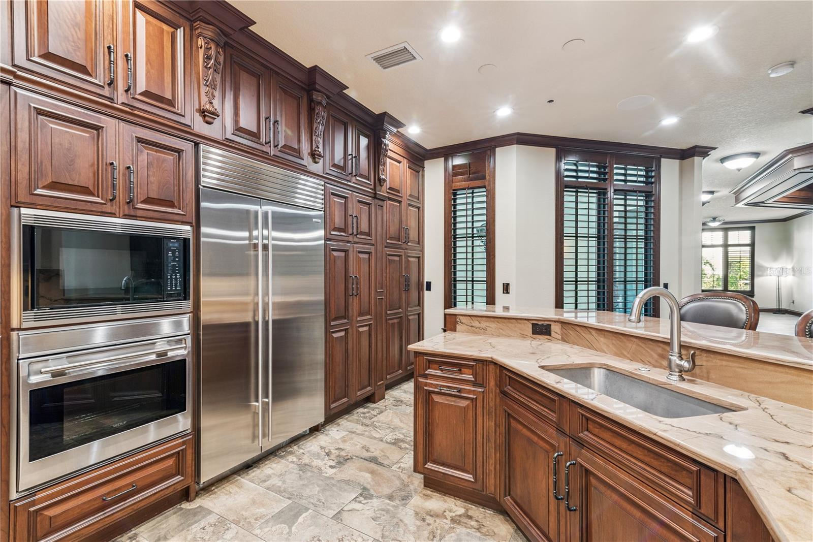 Image 4 of 40 For 101 New York Avenue 302