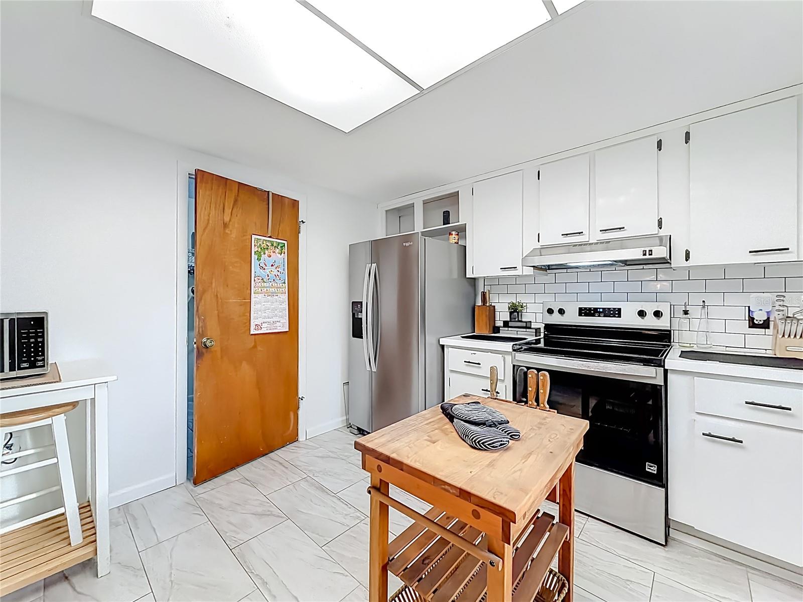 Image 12 of 53 For 1975 Scenic Way