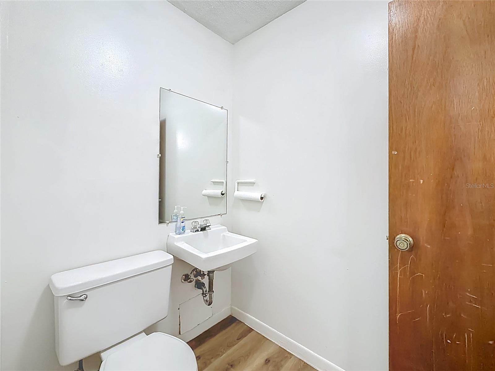 Image 21 of 53 For 1975 Scenic Way