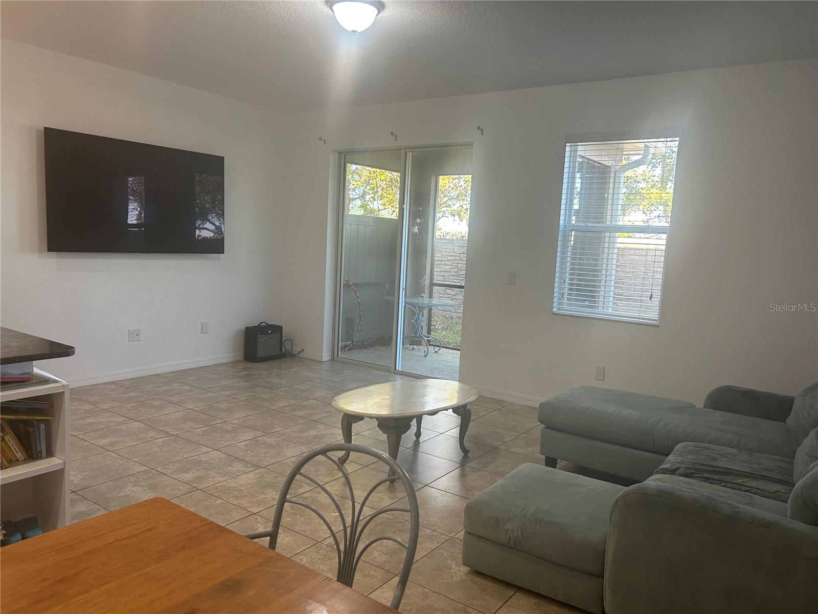 Image 14 of 19 For 18879 Ulmus Street