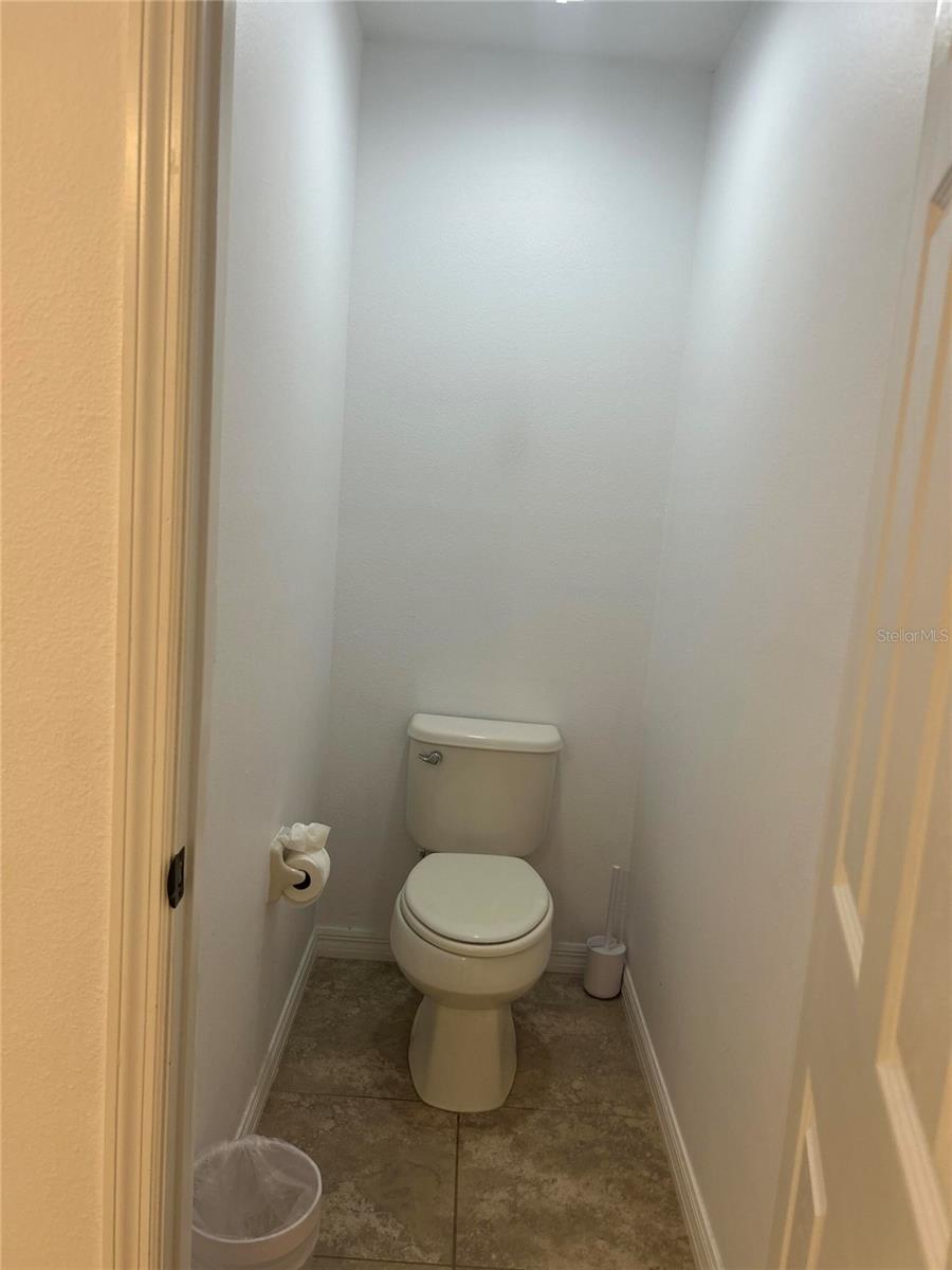 Image 9 of 19 For 18879 Ulmus Street