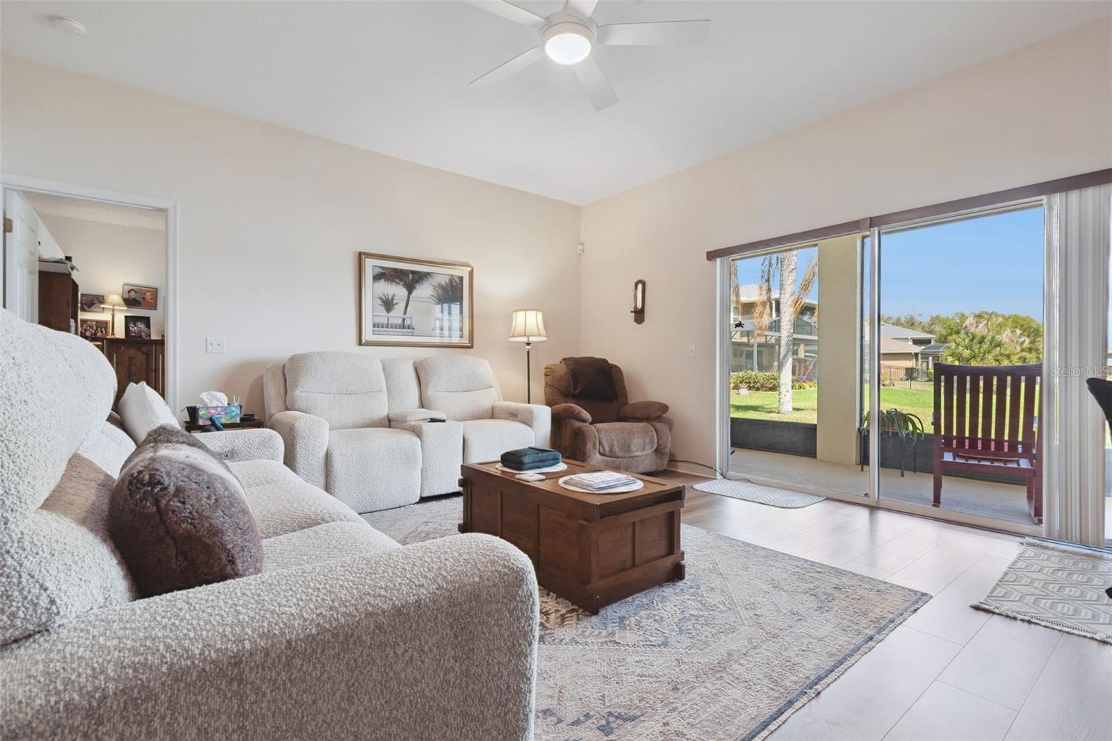 Image 10 of 36 For 1209 Castleport Road