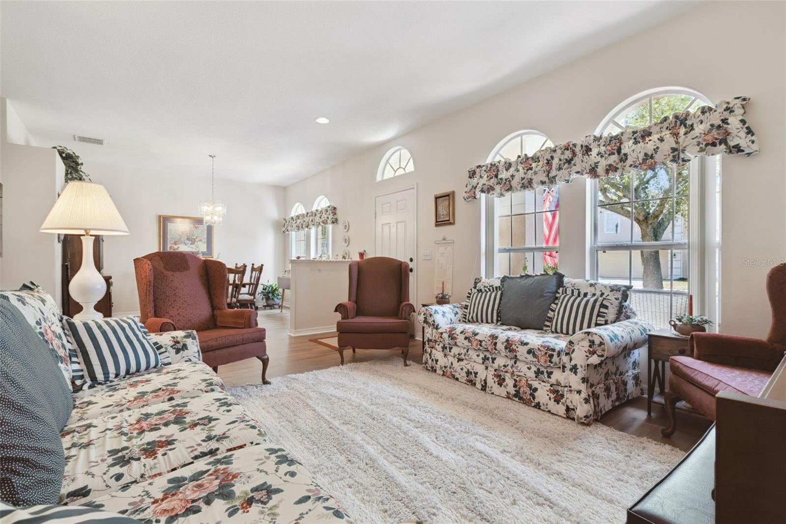 Image 8 of 36 For 1209 Castleport Road