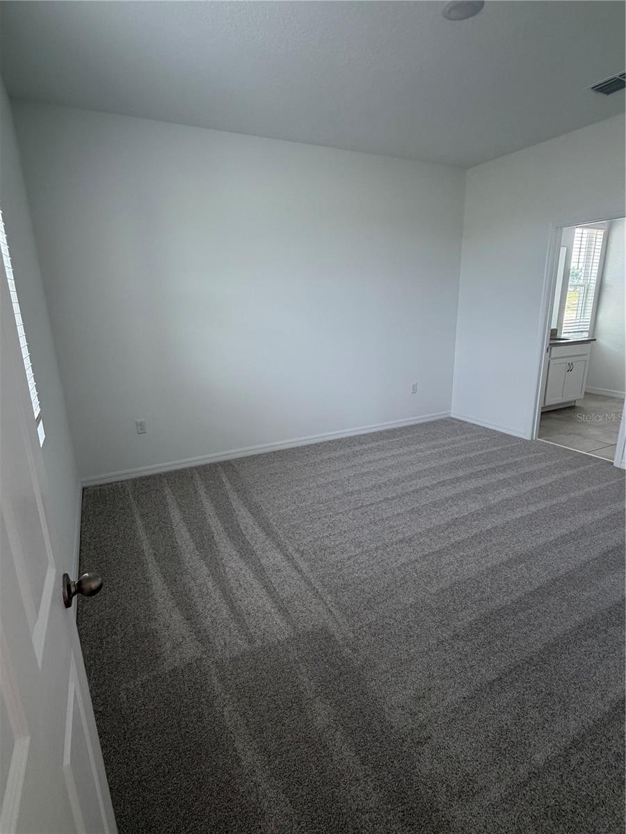 Image 6 of 14 For 24546 Hodges Reserve Avenue