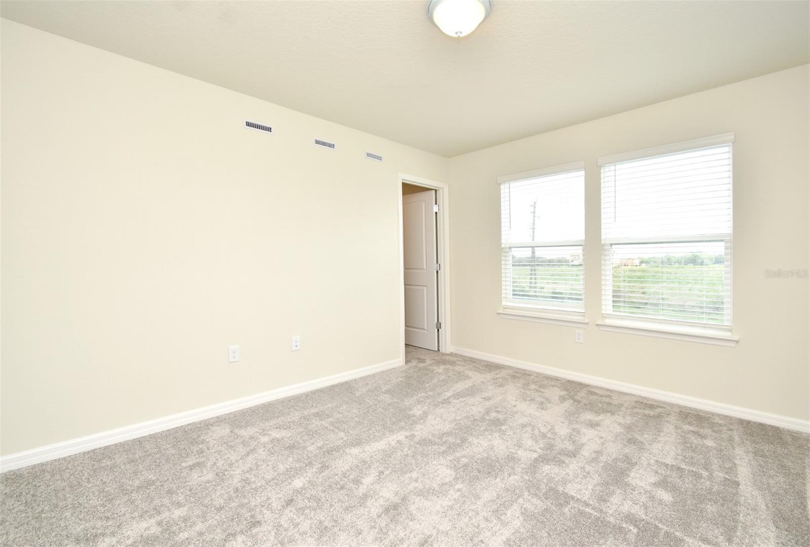 Image 25 of 51 For 3159 Emerald Acres Lane