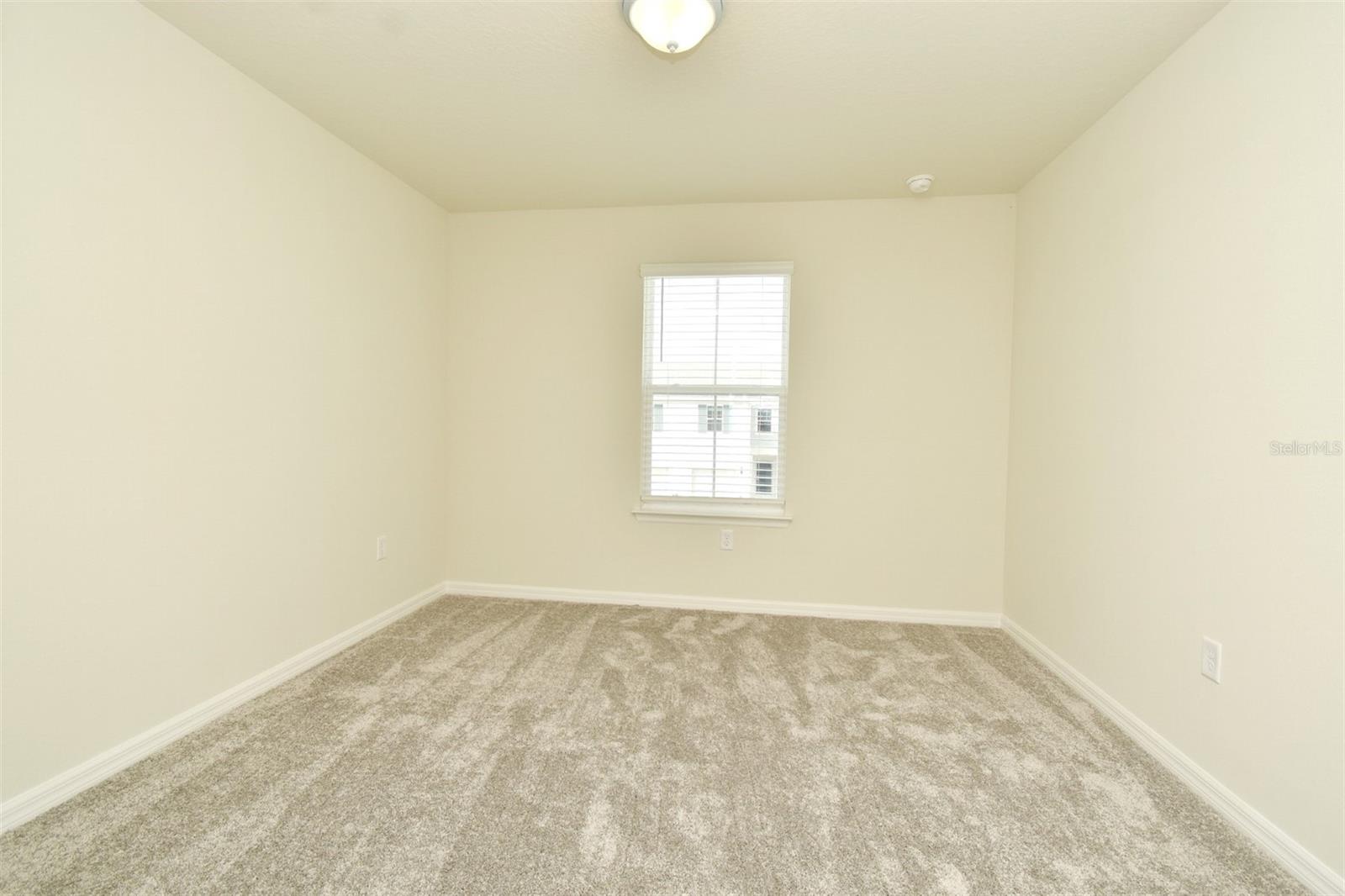 Image 33 of 51 For 3159 Emerald Acres Lane