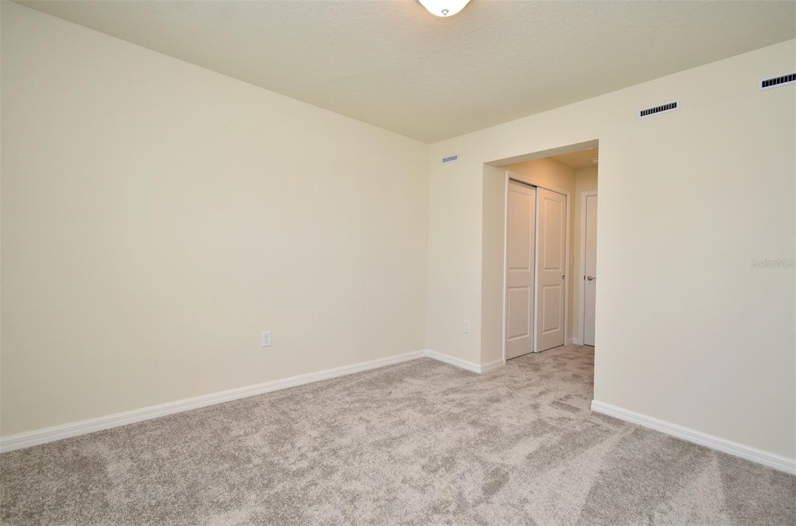 Image 34 of 51 For 3159 Emerald Acres Lane