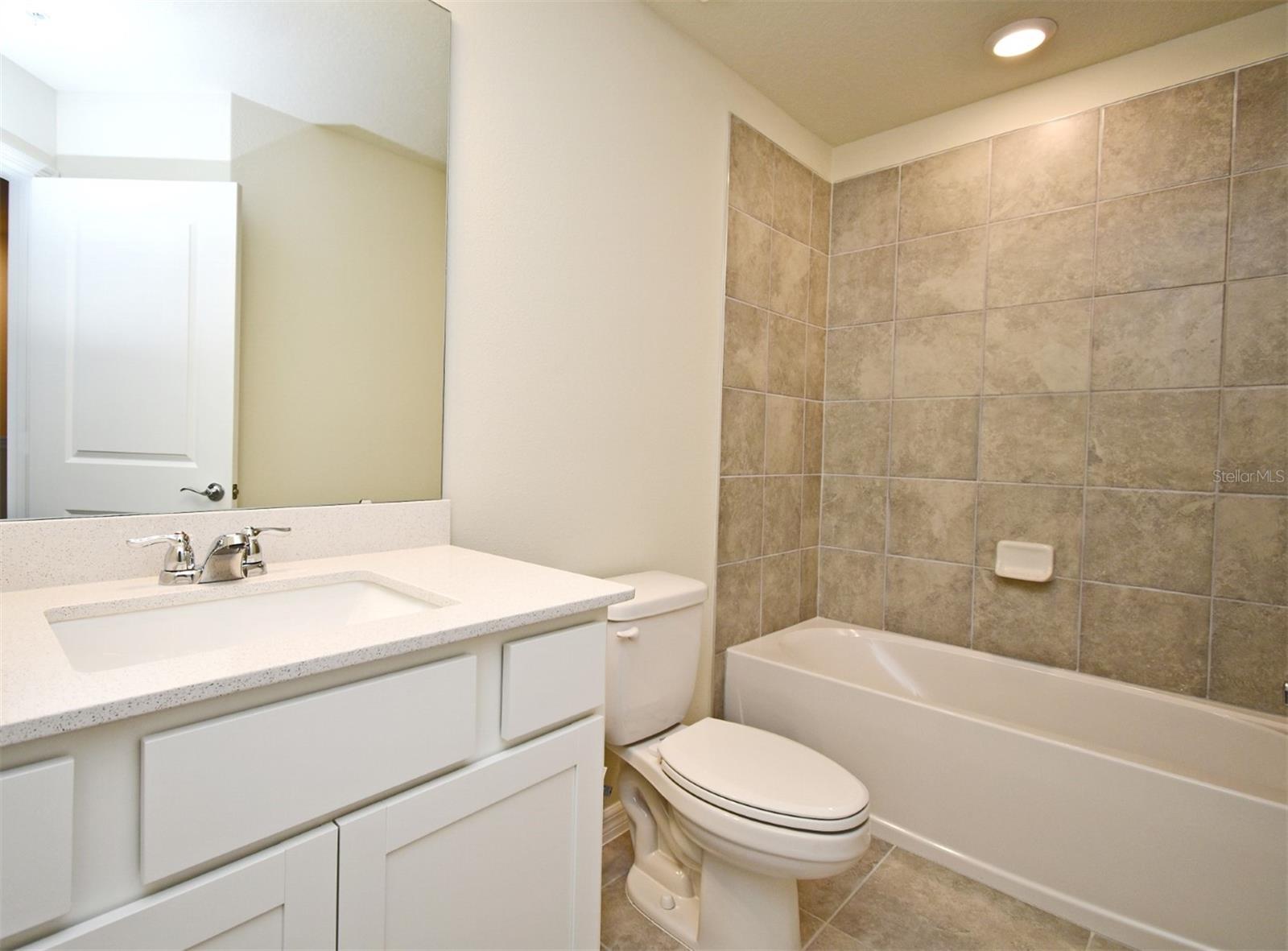 Image 35 of 51 For 3159 Emerald Acres Lane